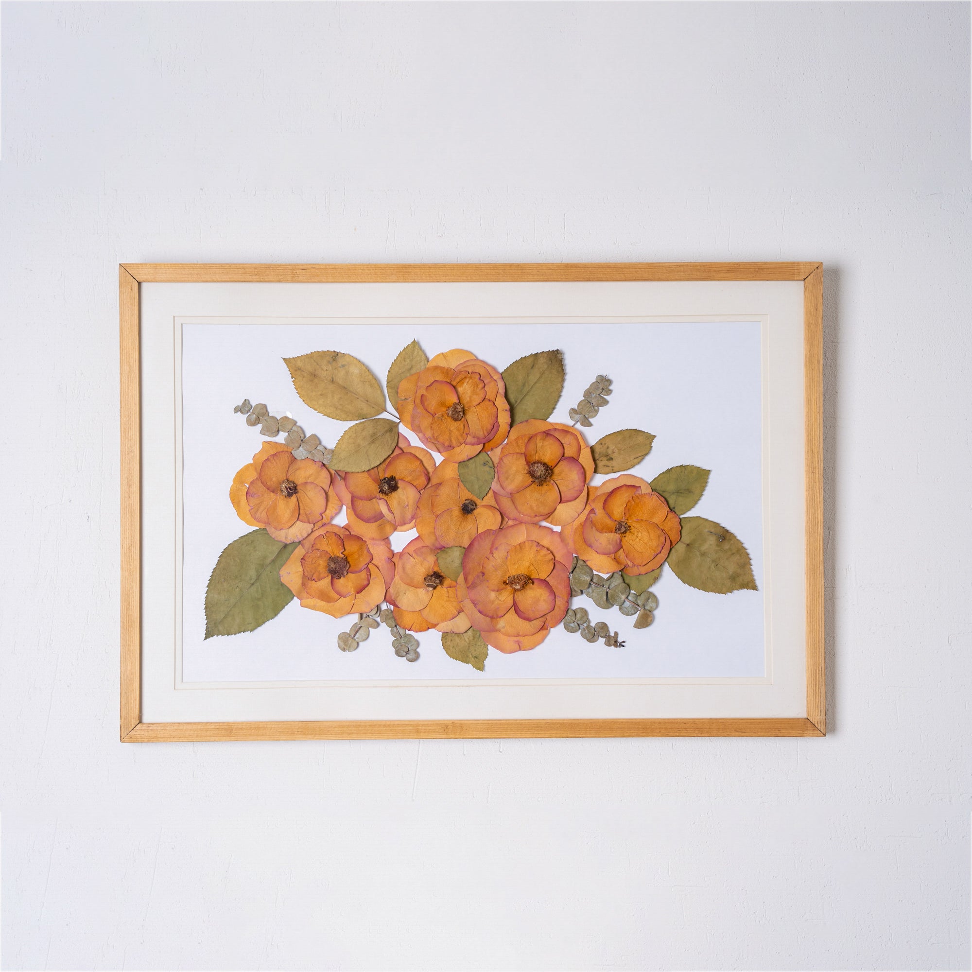 Custom Wedding Pressed Flower Preservation Frame – Handmade Botanical Keepsake
