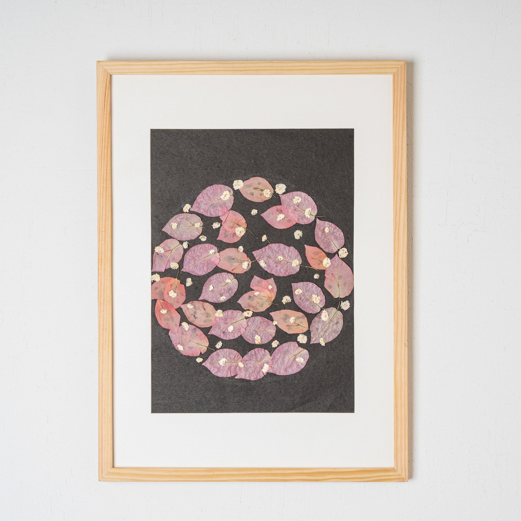 Bougainvillea Pressed Flower Frame – Handmade Botanical Wall Art for Gifting & Décor