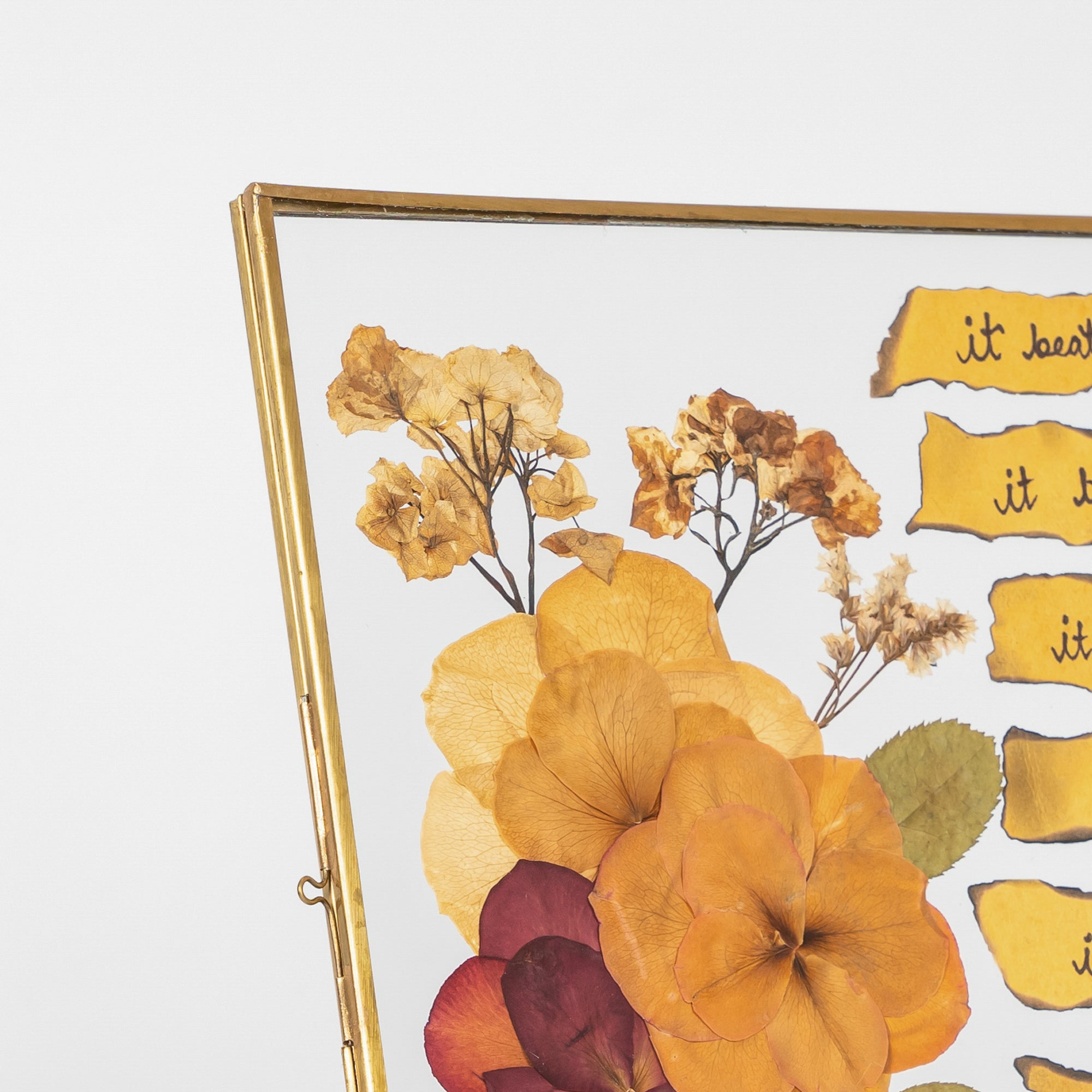 Unique Couple Gift Pressed Flower Frame – With Custom note for Valentine’s & Anniversaries