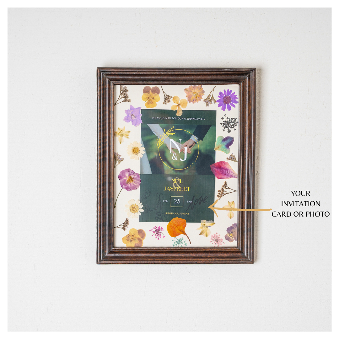 Vintage Hanging Pressed Floral Frame – Handmade Botanical Keepsake Gift