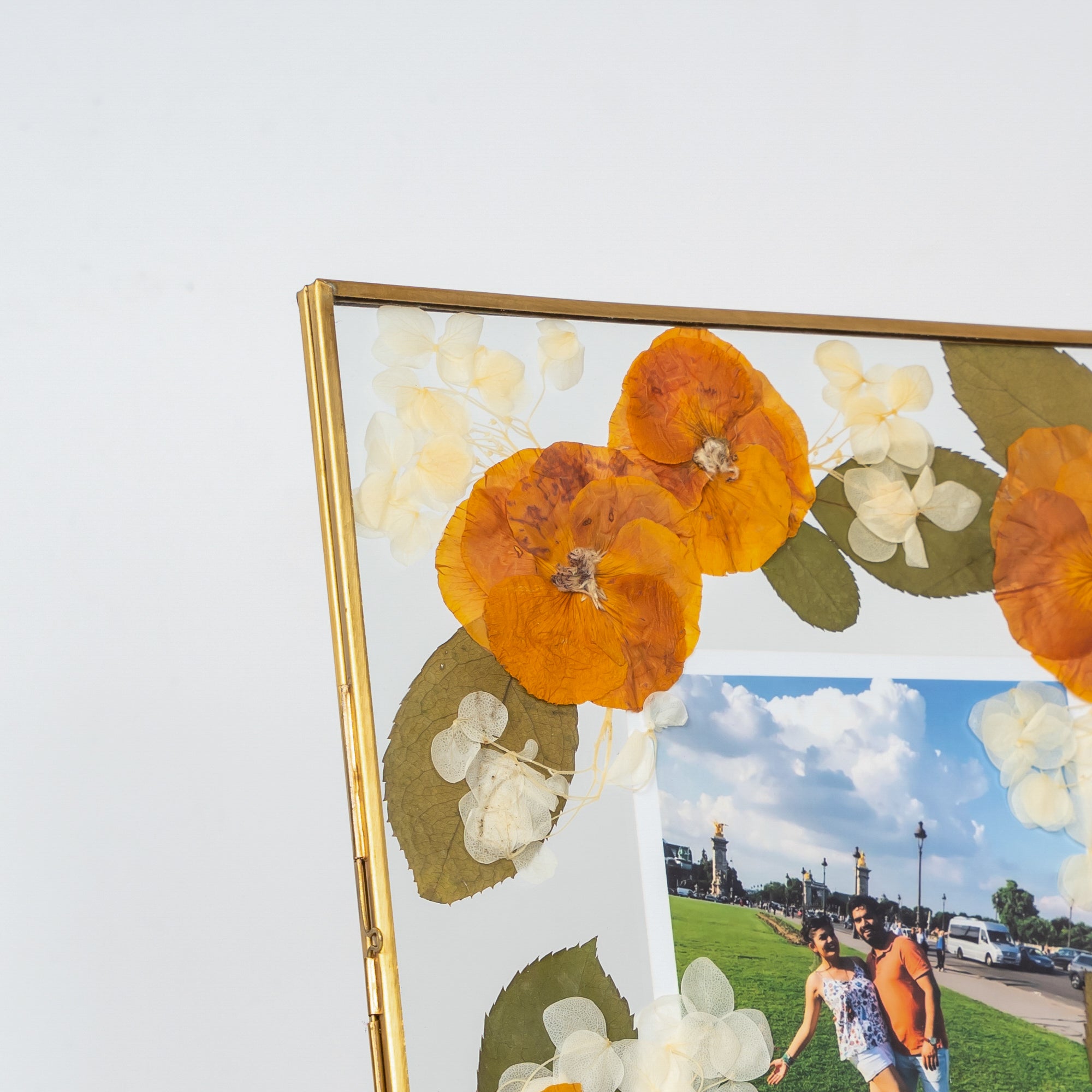 Vintage Brass Pressed Floral Photo Frame with Stand – Gift for Birthday, Anniversary & Valentine’s