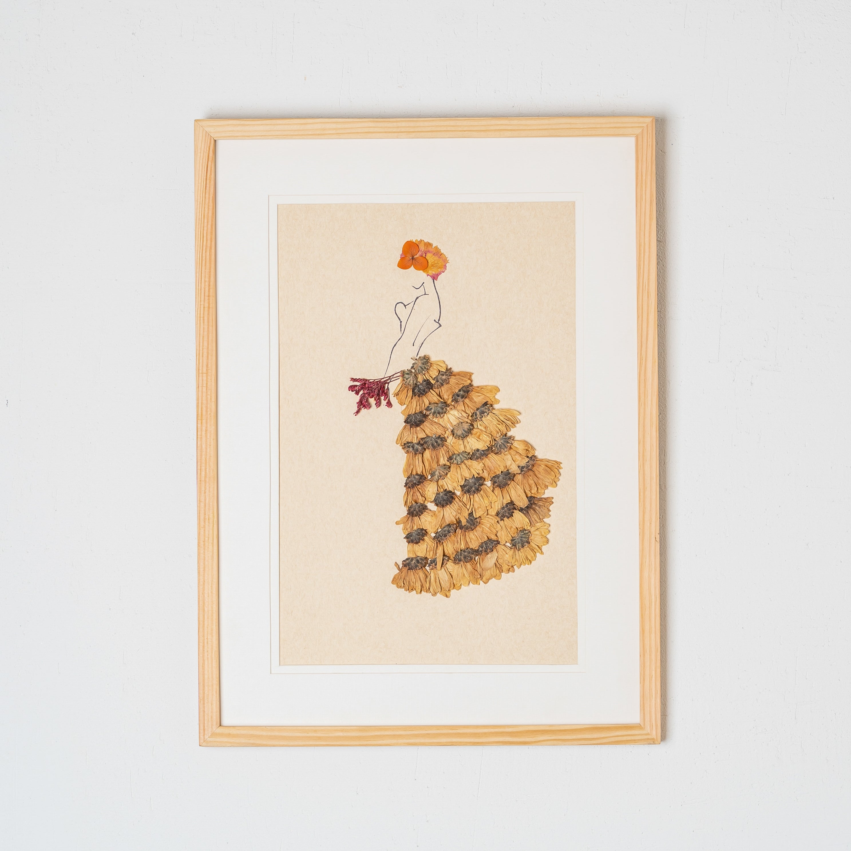 Chrysanthemum Girl Pressed Flower Frame – Handmade Botanical Art for Unique Gifting