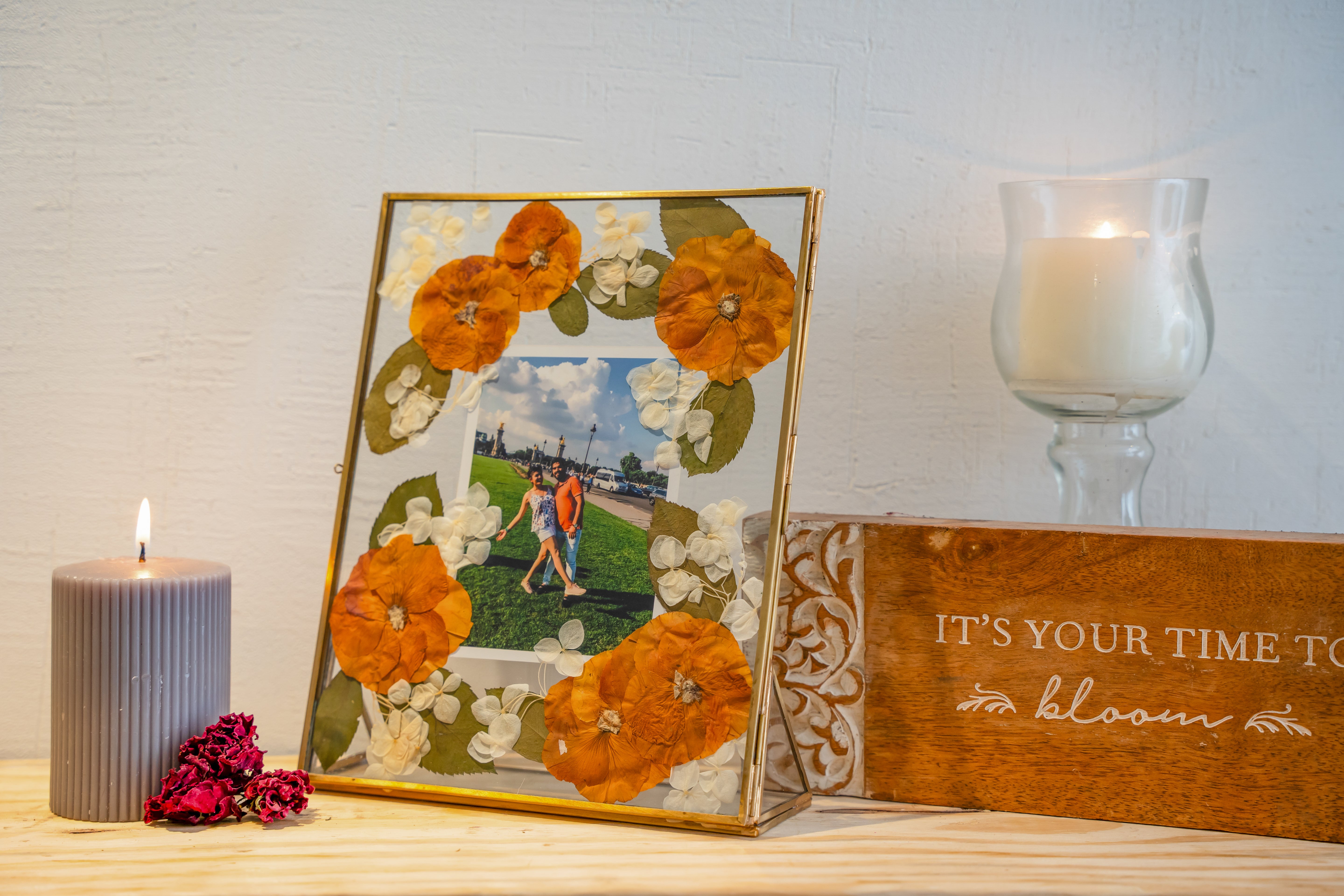 Vintage Brass Pressed Floral Photo Frame with Stand – Gift for Birthday, Anniversary & Valentine’s