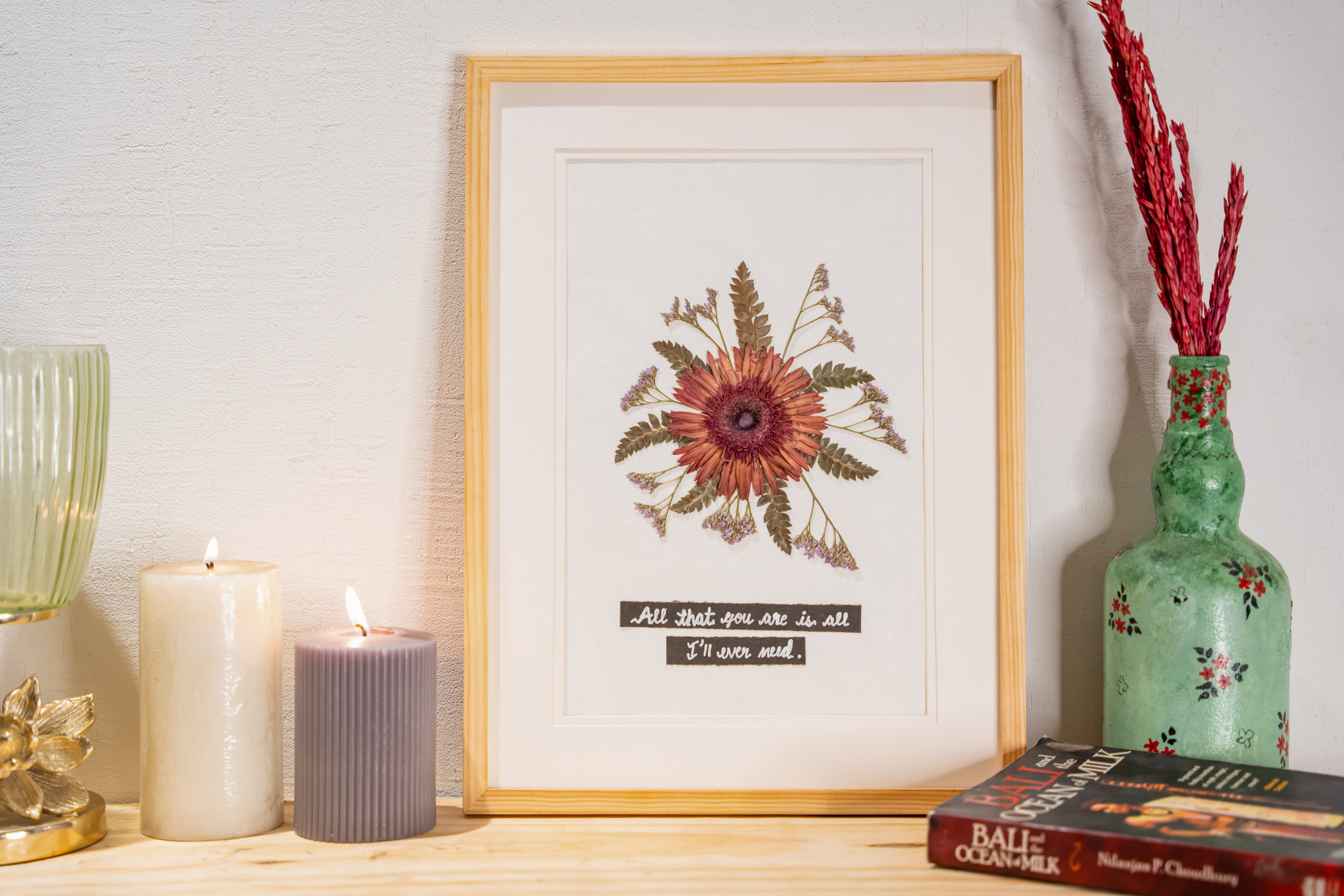Gerbera Pressed Flower Frame – Handmade Floral Wall Art for Home & Special Gifts
